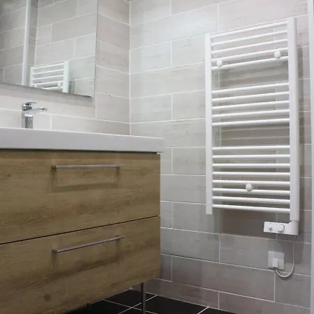 Charmant Appt Design 4 Pers. Vieux Port La Rochelle, Menage Inclus - Fr-1-246-49 *